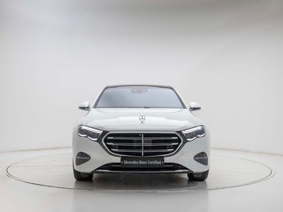 MERCEDES-BENZ E-CLASS - 2