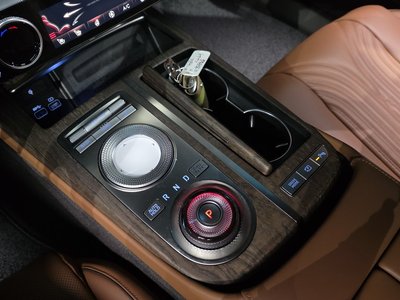 GENESIS G80 (RG3) - 9