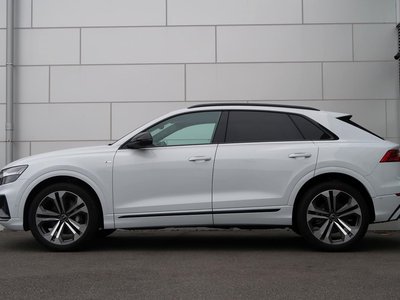AUDI Q8 - 5