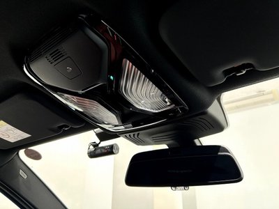 2021 BMW X4 M thumbnail 27