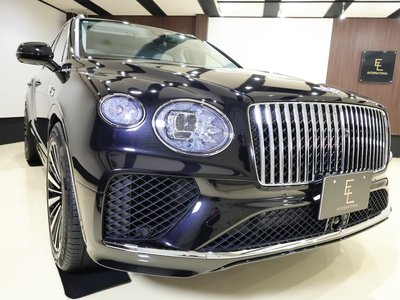 BENTLEY BENTAYGA - 9