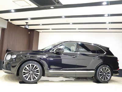BENTLEY BENTAYGA - 5