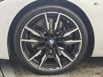 2025 BMW 8 SERIES 照片 6