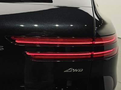 صورة 10 لـ 2023 Genesis GV70