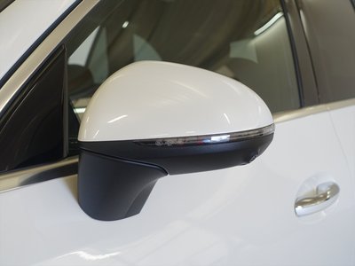 MERCEDES-BENZ GLC - 7