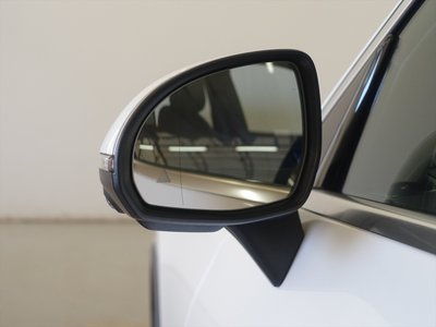 MERCEDES-BENZ GLC - 6