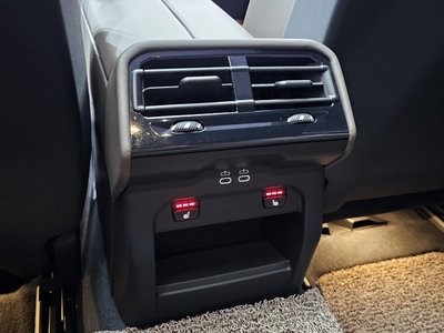 صورة مصغرة 19 لـ 2024 BMW 5 SERIES