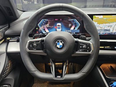 صورة مصغرة 12 لـ 2024 BMW 5 SERIES