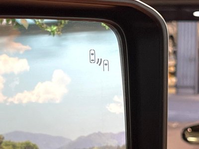 TOYOTA LAND CRUISER 250 - 8