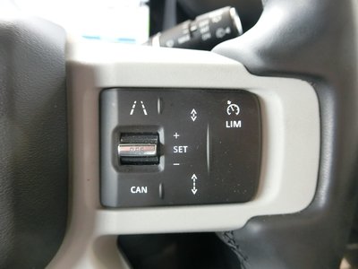 2023 LAND Rover DEFENDER 缩略图 31