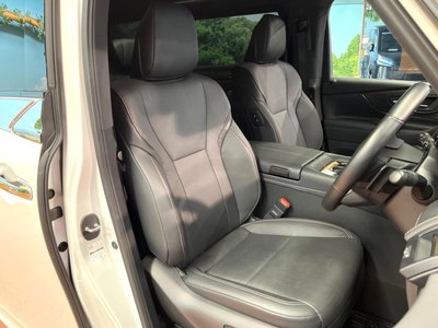 TOYOTA ALPHARD - 10