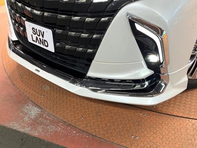 TOYOTA ALPHARD - 3
