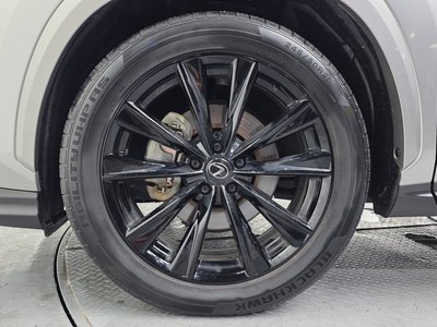 صورة 6 لـ 2024 Lexus NX