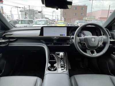 TOYOTA CROWN SPORT - 2