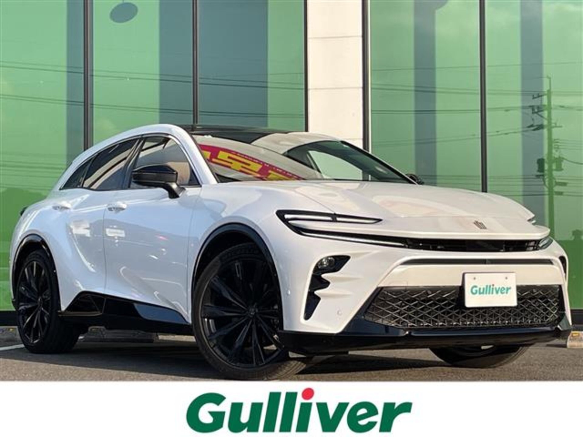 TOYOTA CROWN SPORT - View 1