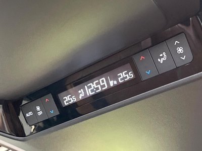 صورة مصغرة 46 لـ 2023 Toyota VELLFIRE