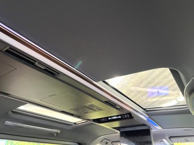 صورة 6 لـ 2023 Toyota VELLFIRE