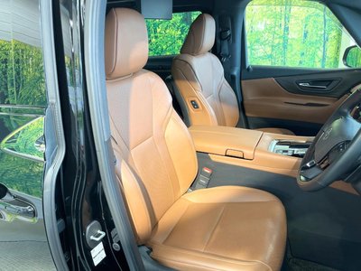 صورة 8 لـ 2023 Toyota VELLFIRE