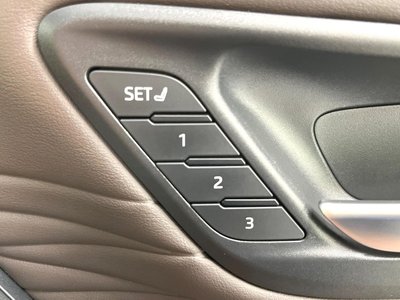صورة مصغرة 28 لـ 2023 Toyota VELLFIRE