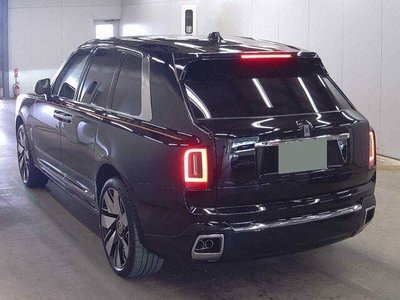 ROLLS-ROYCE CULLINAN - 2