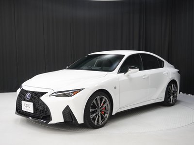 LEXUS IS - 1