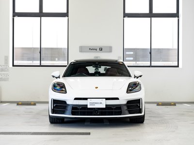 PORSCHE PANAMERA - 8