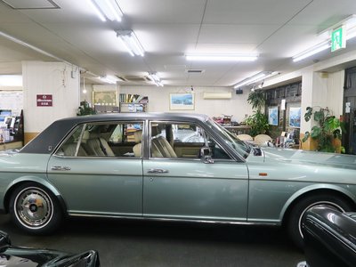 ROLLS-ROYCE SILVER SPUR - 2