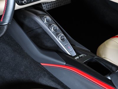 2020 Ferrari 812 SUPERFAST — миниатюра 15