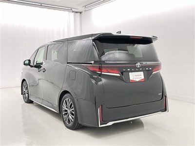 2024 Toyota VELLFIRE — фото 5