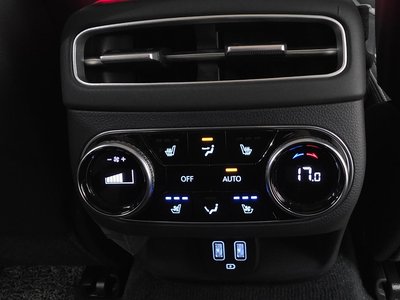2022 Genesis ELECTRIFIED GV70 thumbnail 39