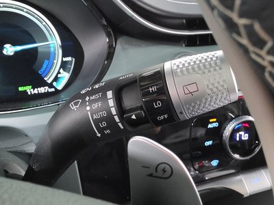 2022 Genesis ELECTRIFIED GV70 thumbnail 42