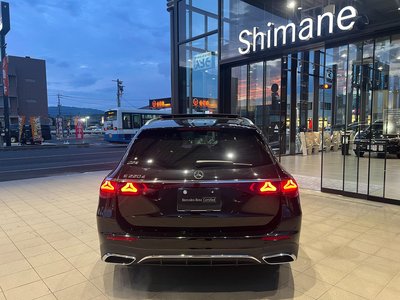 MERCEDES-BENZ E-CLASS - 9