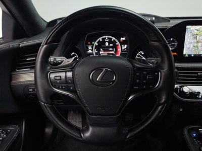 2022 Lexus LS thumbnail 20