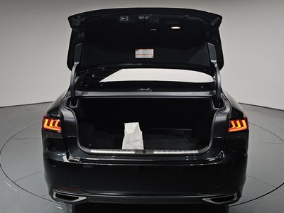2022 Lexus LS thumbnail 41