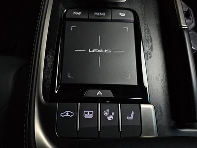 2022 Lexus LS thumbnail 33