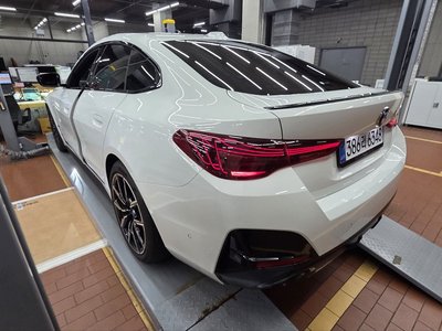 2026 BMW 4 SERIES 照片 8