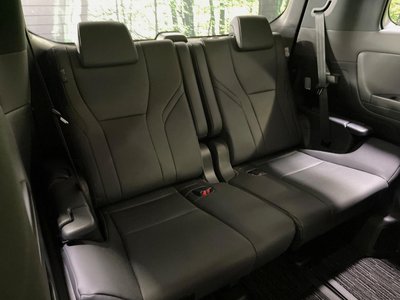 2024 TOYOTA ALPHARD photo 10