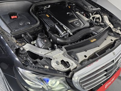 MERCEDES-BENZ E-CLASS - 7