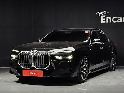 BMW 7 SERIES - 1