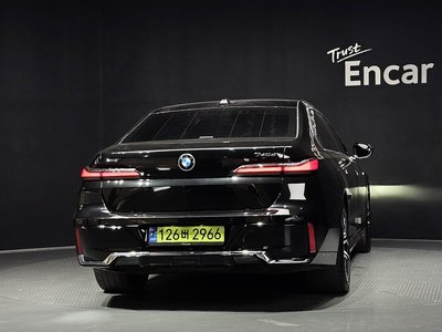 BMW 7 SERIES - 4