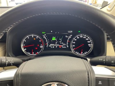 TOYOTA LAND CRUISER 300 - 3