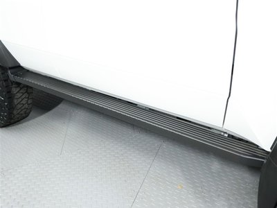 TOYOTA LAND CRUISER 70 - 10