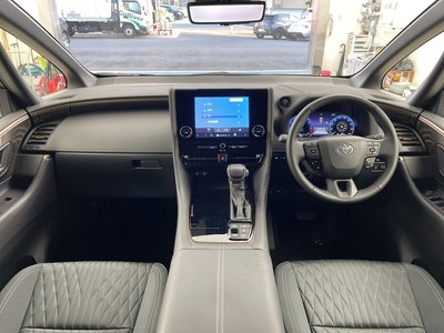 TOYOTA ALPHARD - 3