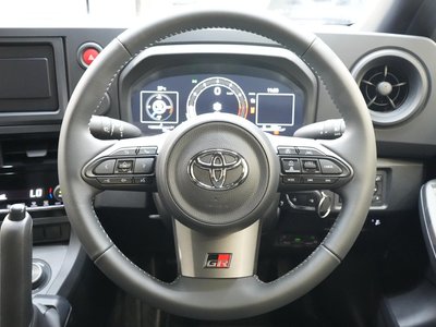 صورة مصغرة 13 لـ 2026 Toyota GR YARIS