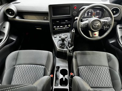 2026 Toyota GR YARIS — фото 9
