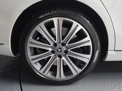 MERCEDES-BENZ E-CLASS - 6