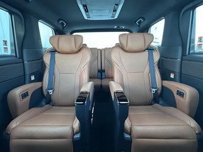 TOYOTA VELLFIRE - 4