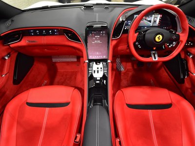 2025 FERRARI ROMA SPIDER — миниатюра 45