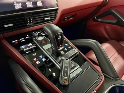 صورة مصغرة 12 لـ 2020 Porsche CAYENNE