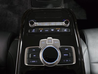 صورة مصغرة 21 لـ 2020 Genesis G90